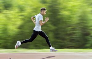 DIY Ways to Run With Your Phone: Build a No-Bounce Belt, Armband, or Secure Pocket